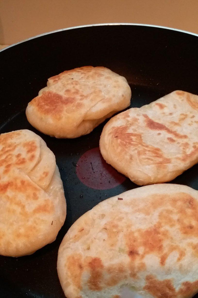 油盐烧饼（平底锅版）