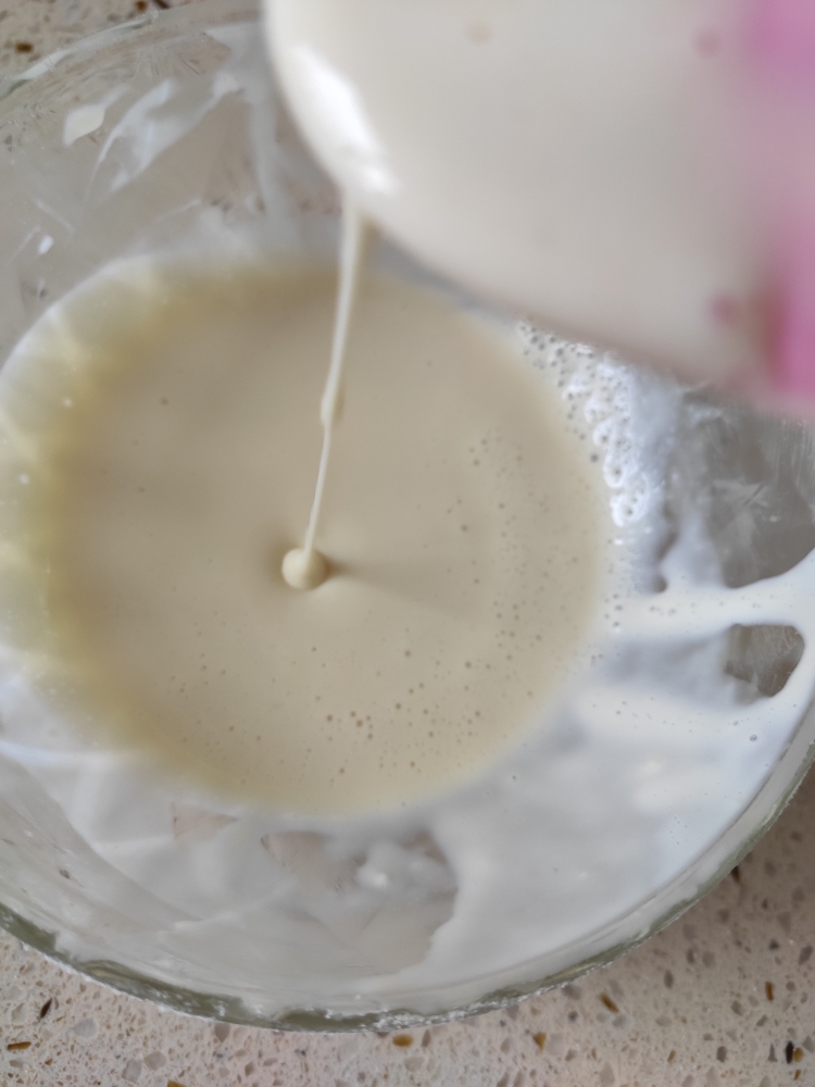 超简单有型的酸奶溶豆（宝宝最爱，入口即化）的做法 步骤4