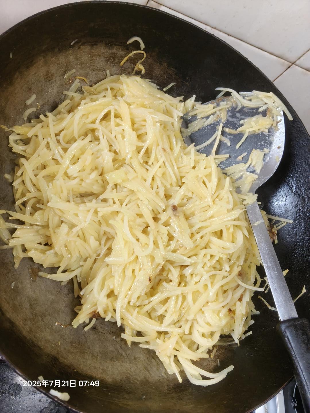 素食系列：炒有机土豆丝赛肉荤