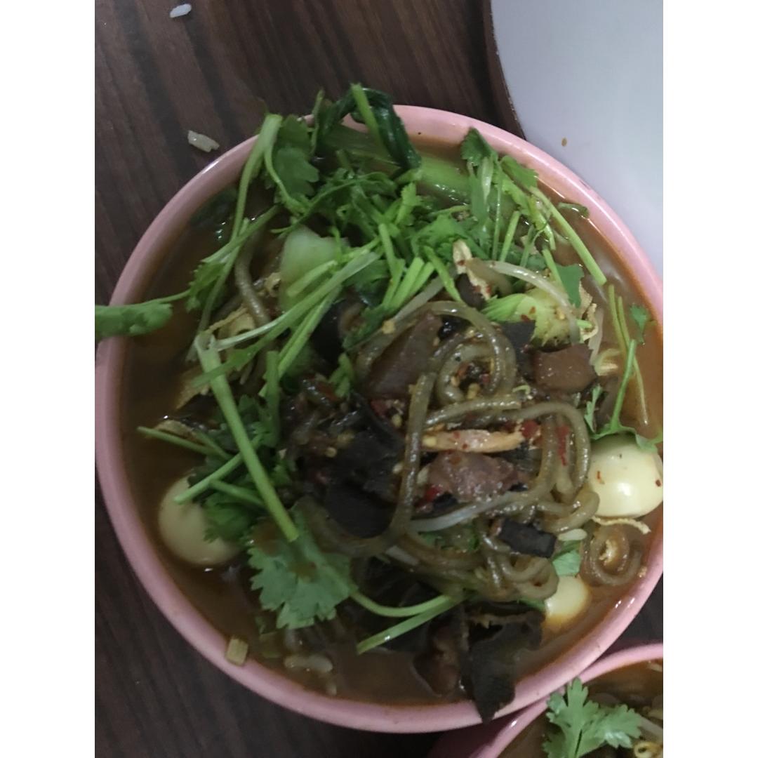 毛血旺