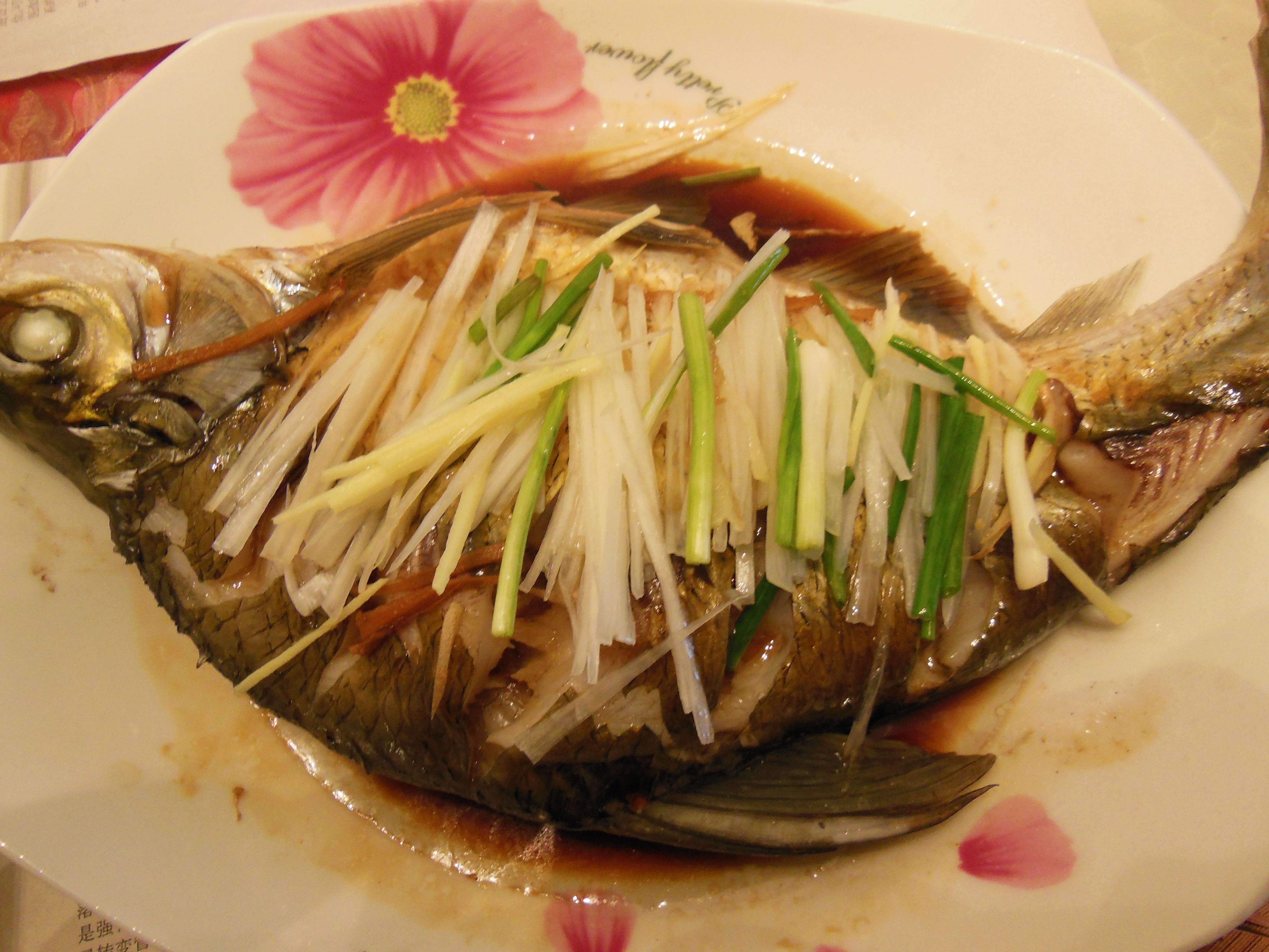 清蒸武昌鱼