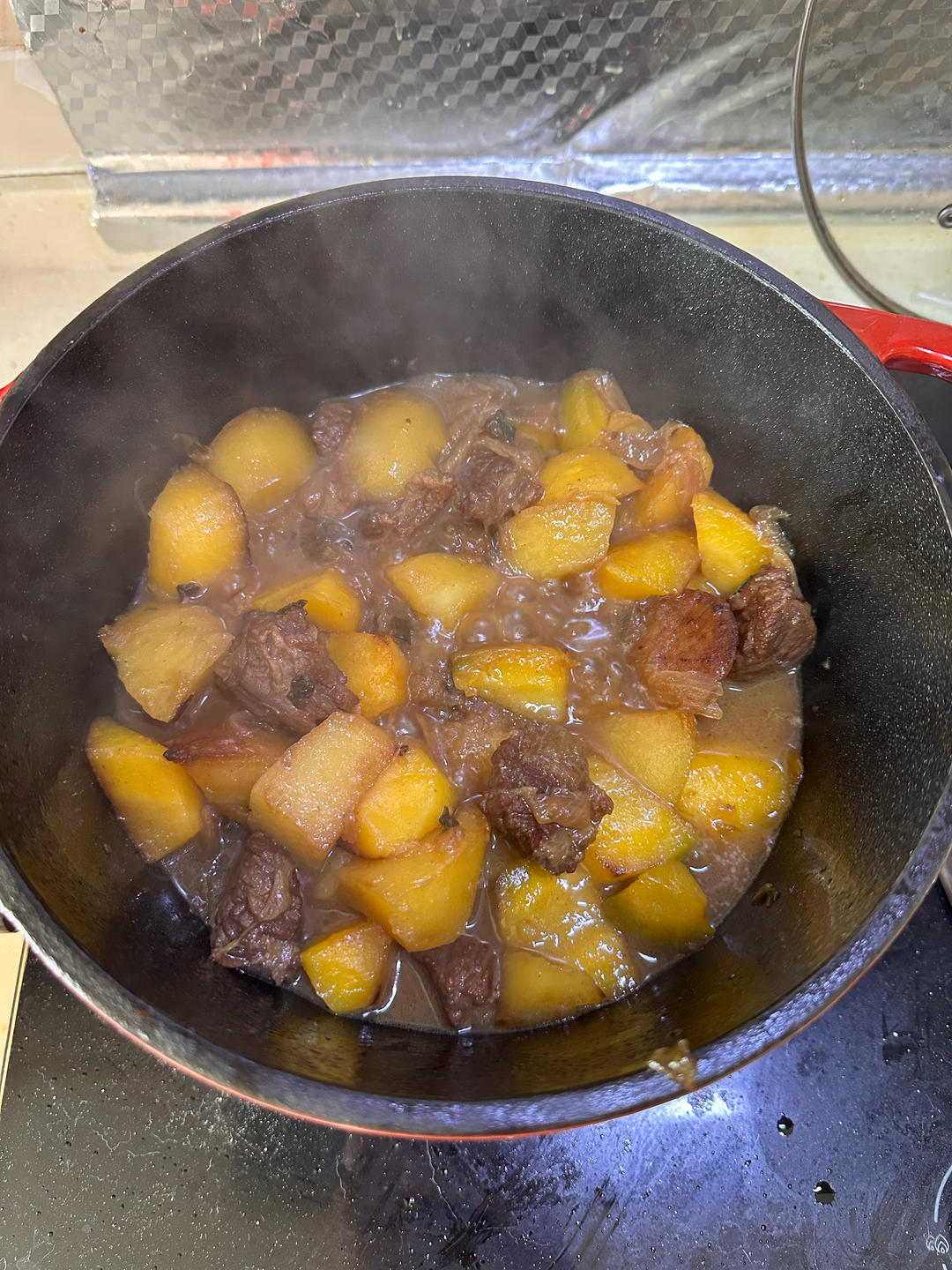 萝卜土豆炖牛肉