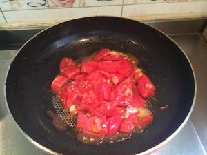 番茄烧茄子的做法 步骤5