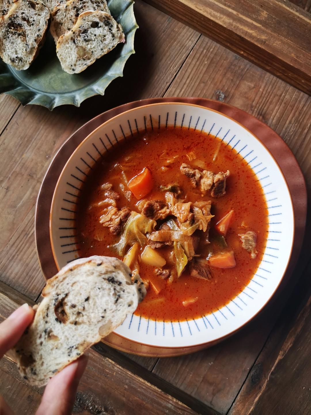 【老上海罗宋汤】罗宋汤美味的终极秘诀！多这1步，酸甜浓香馋哭人