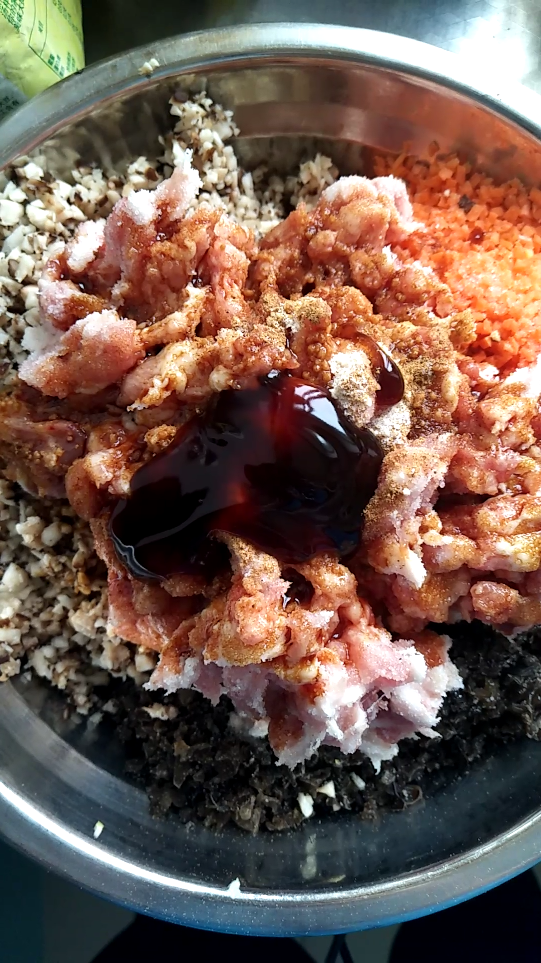 三鲜馅饺子