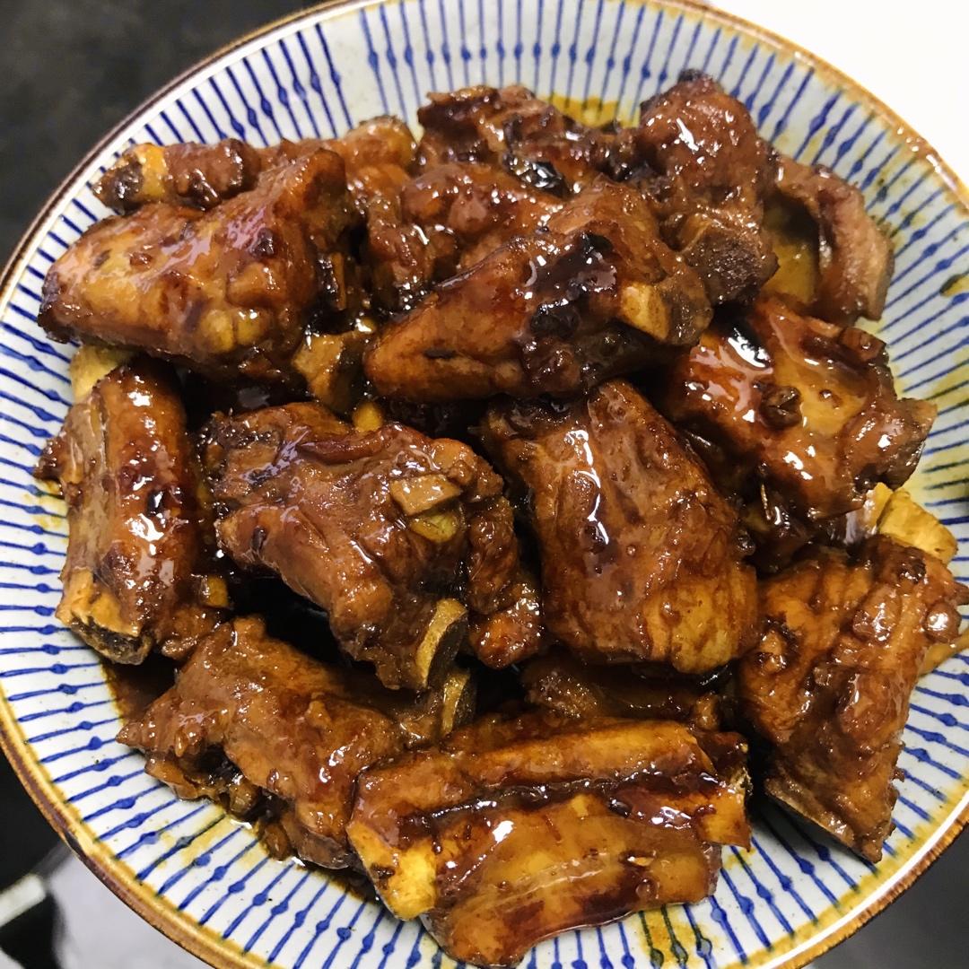 我是郑小厨吖做的红烧排骨