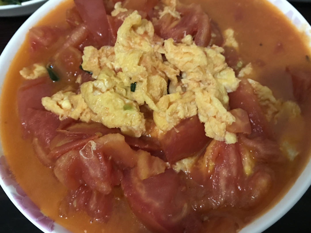 西红柿炒鸡蛋时，多加这一步，鸡蛋香嫩又入味