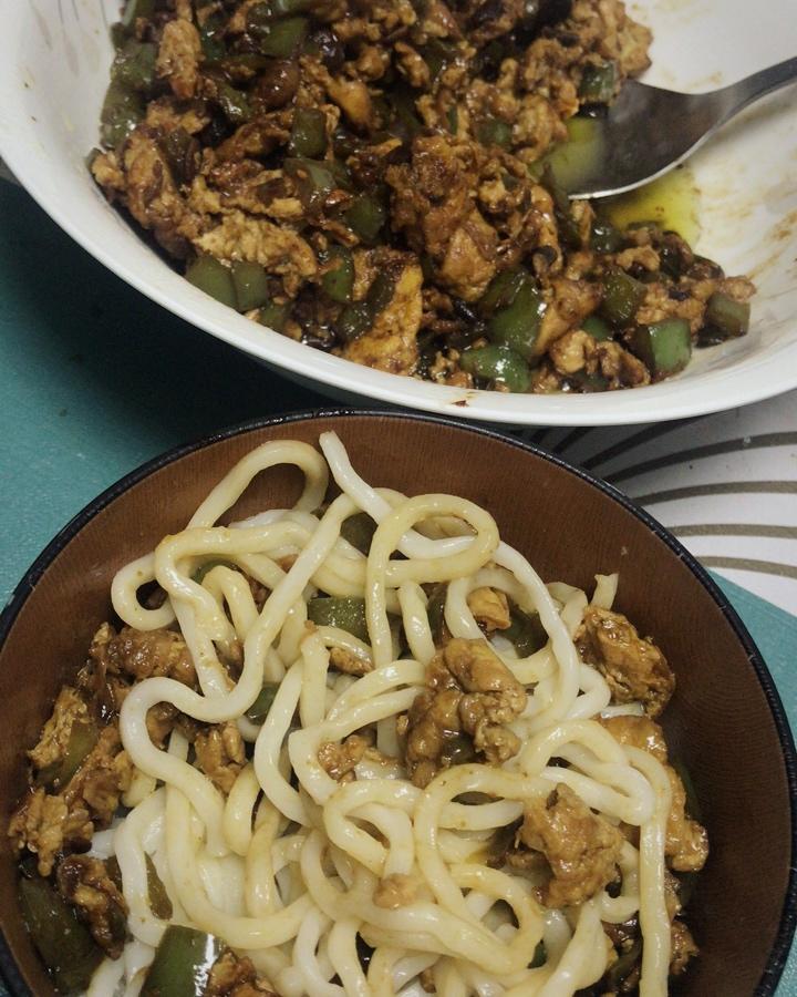 东北青椒鸡蛋酱