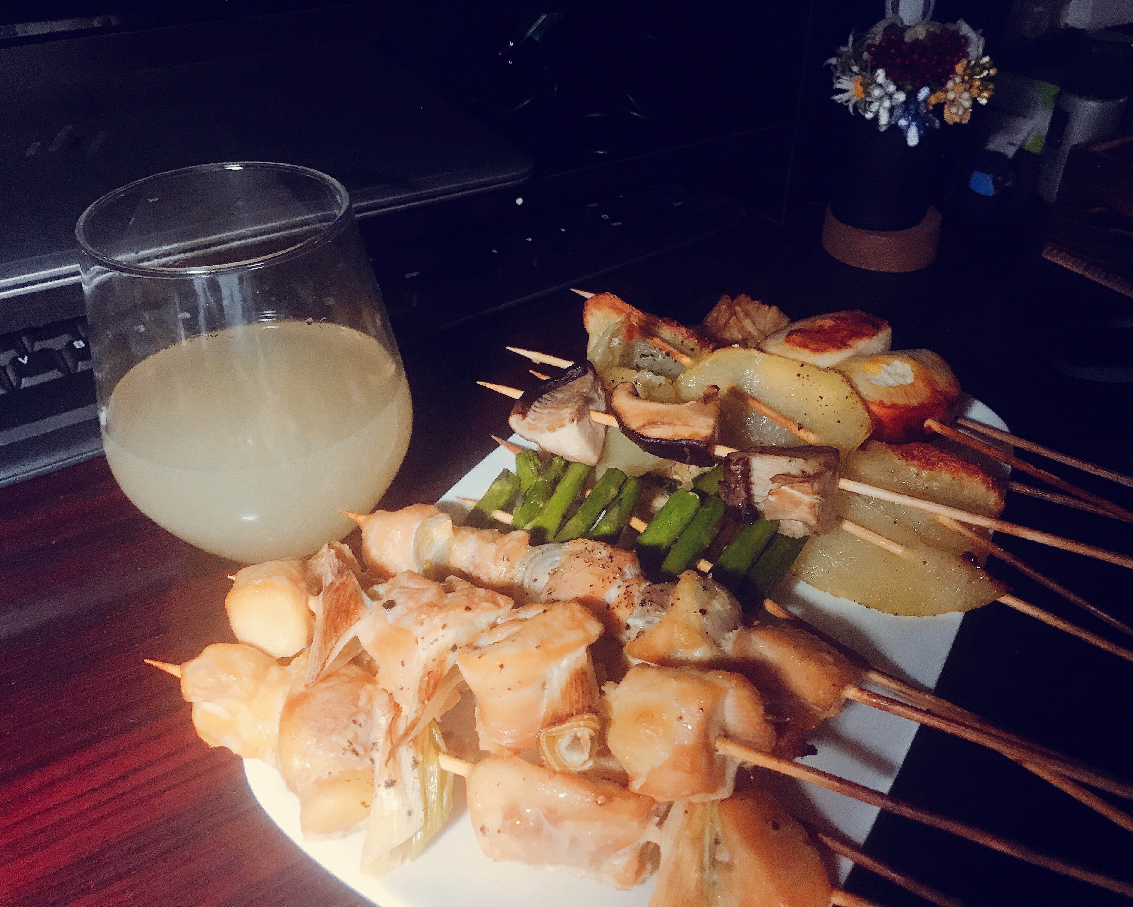 日式盐烤烧鸟（京葱鸡肉、独家葱烤金针菇、土豆片等等）的做法