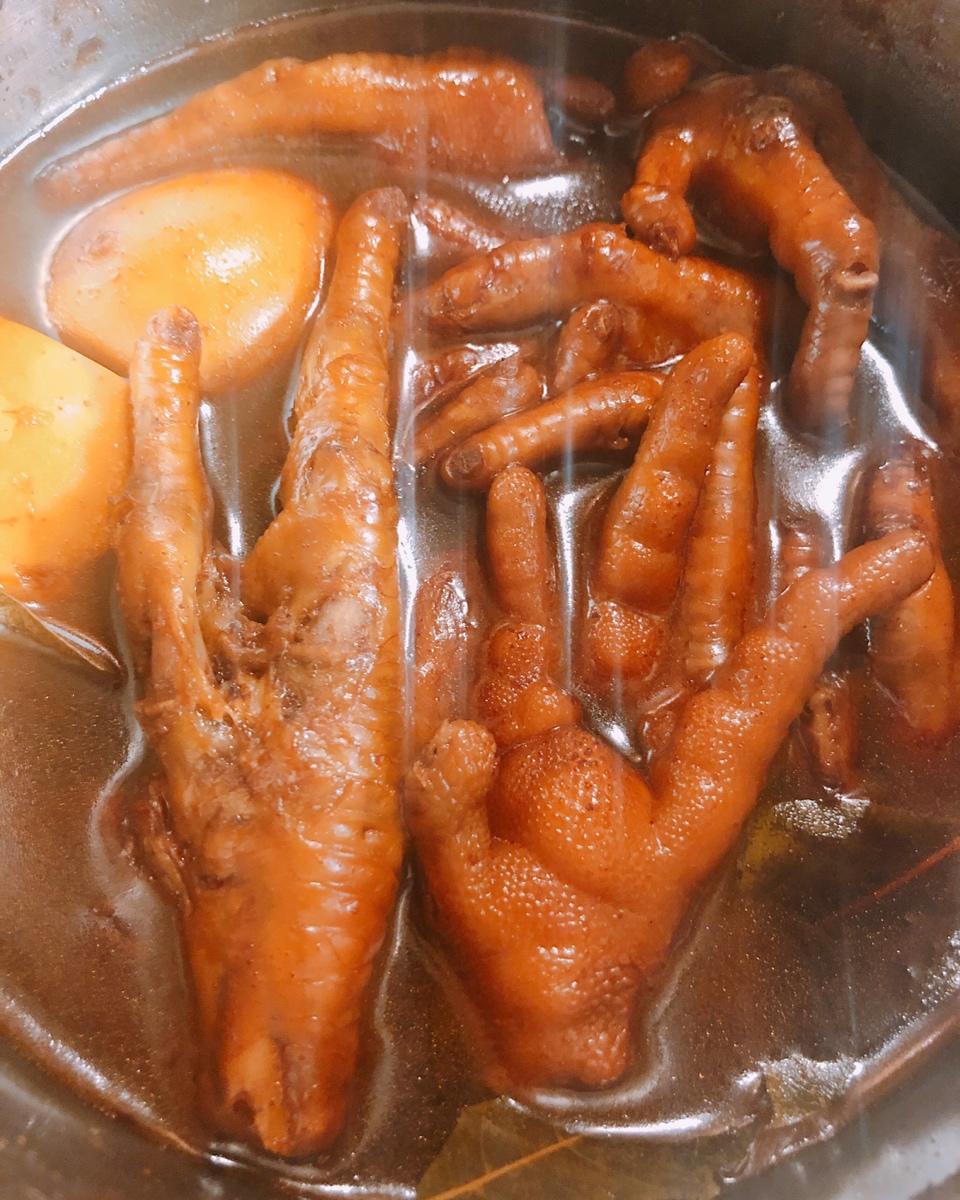 秘制红烧鸡爪