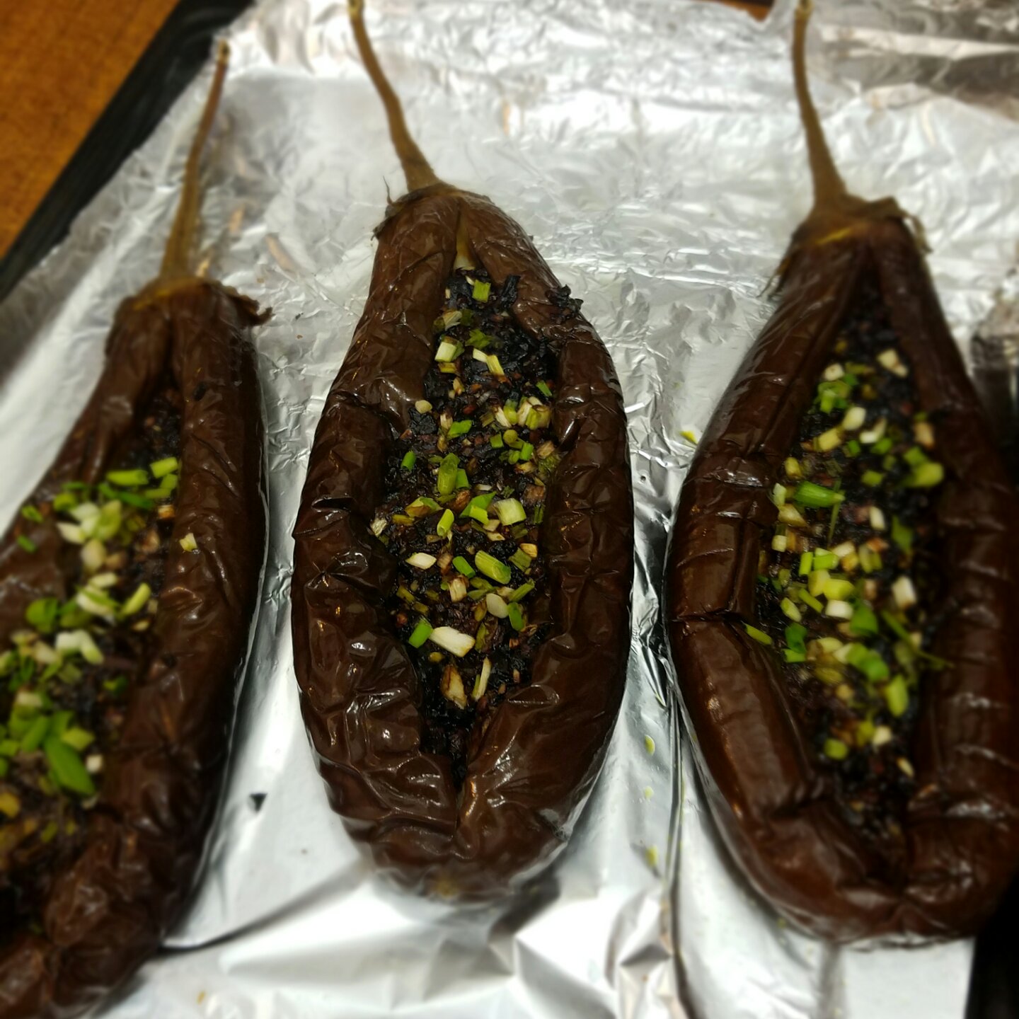CC招牌菜销魂烤茄子，百吃不厌！