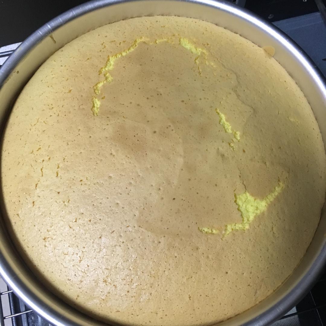 烤箱做蛋糕（戚风蛋糕的做法）