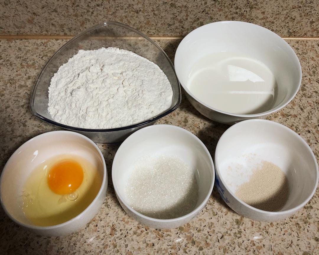 纯奶手撕吐司的做法 步骤1