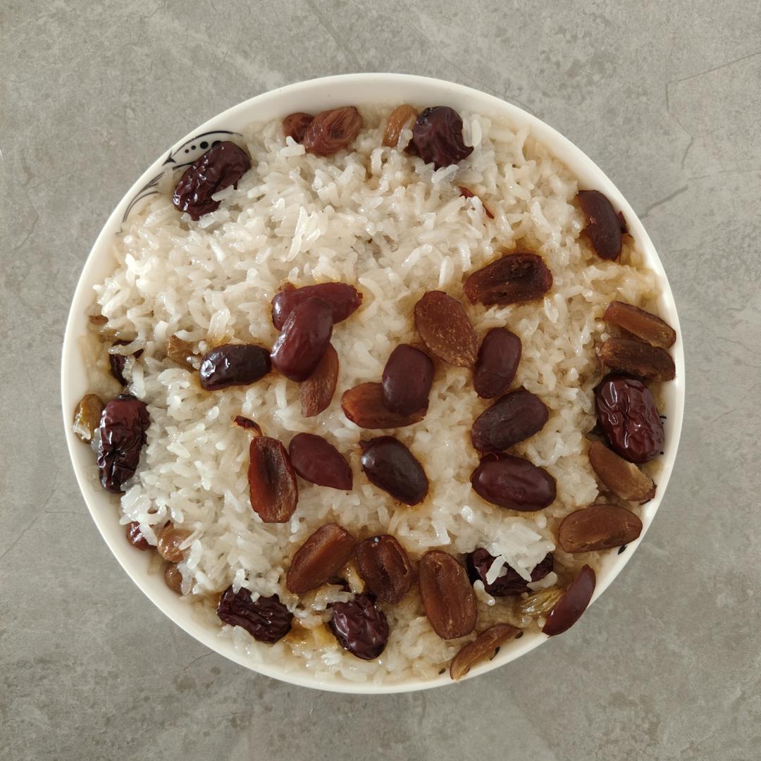 蒸红枣糯米饭