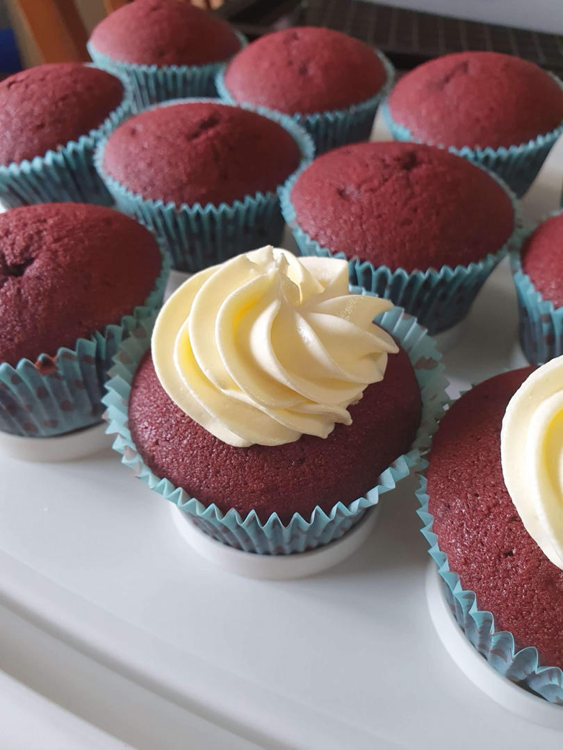 传统红丝绒杯子蛋糕（极软无泡打粉）Red velvet cupcake