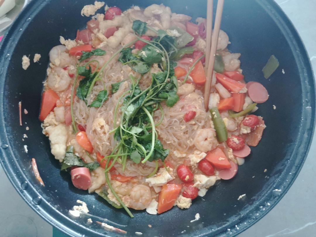 虾仁烩粉丝
