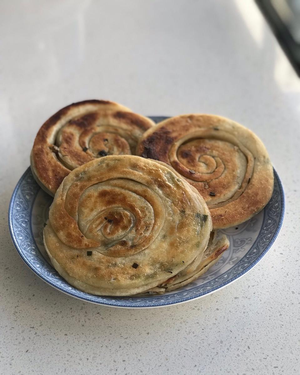 灵魂猪油渣葱油饼