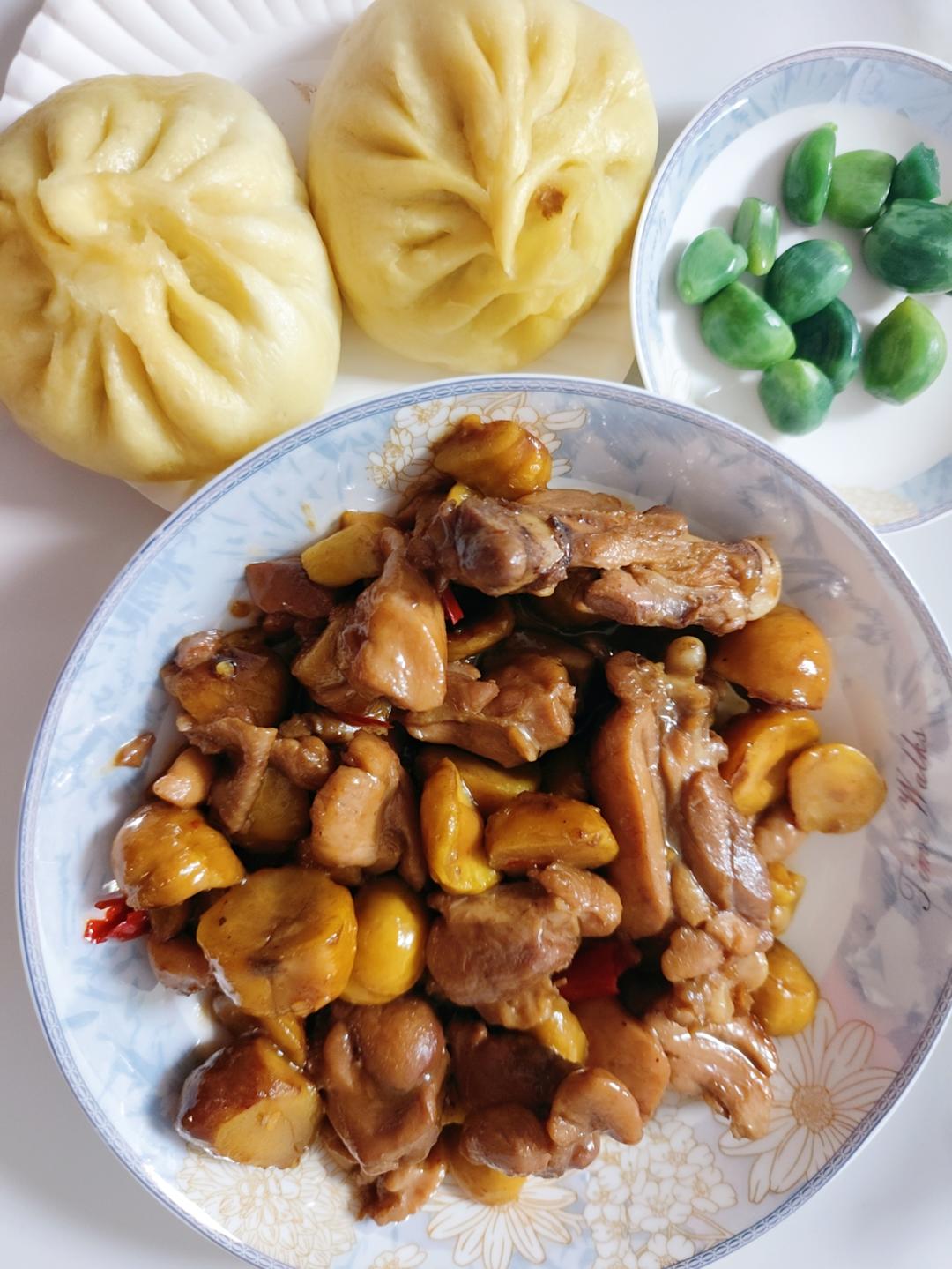板栗烧鸡腿