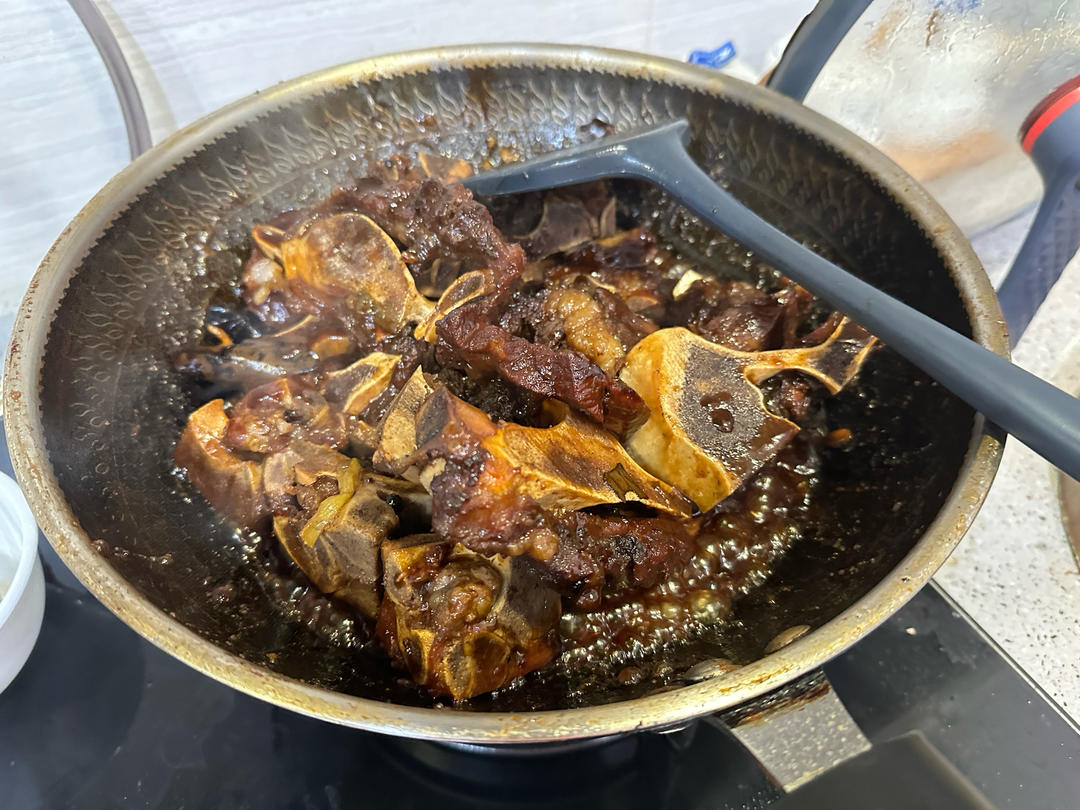 酱牛脊骨