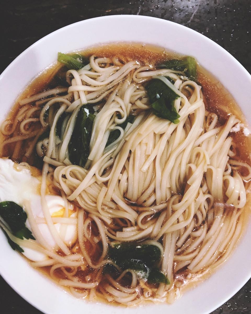 小葱麻油酱油面