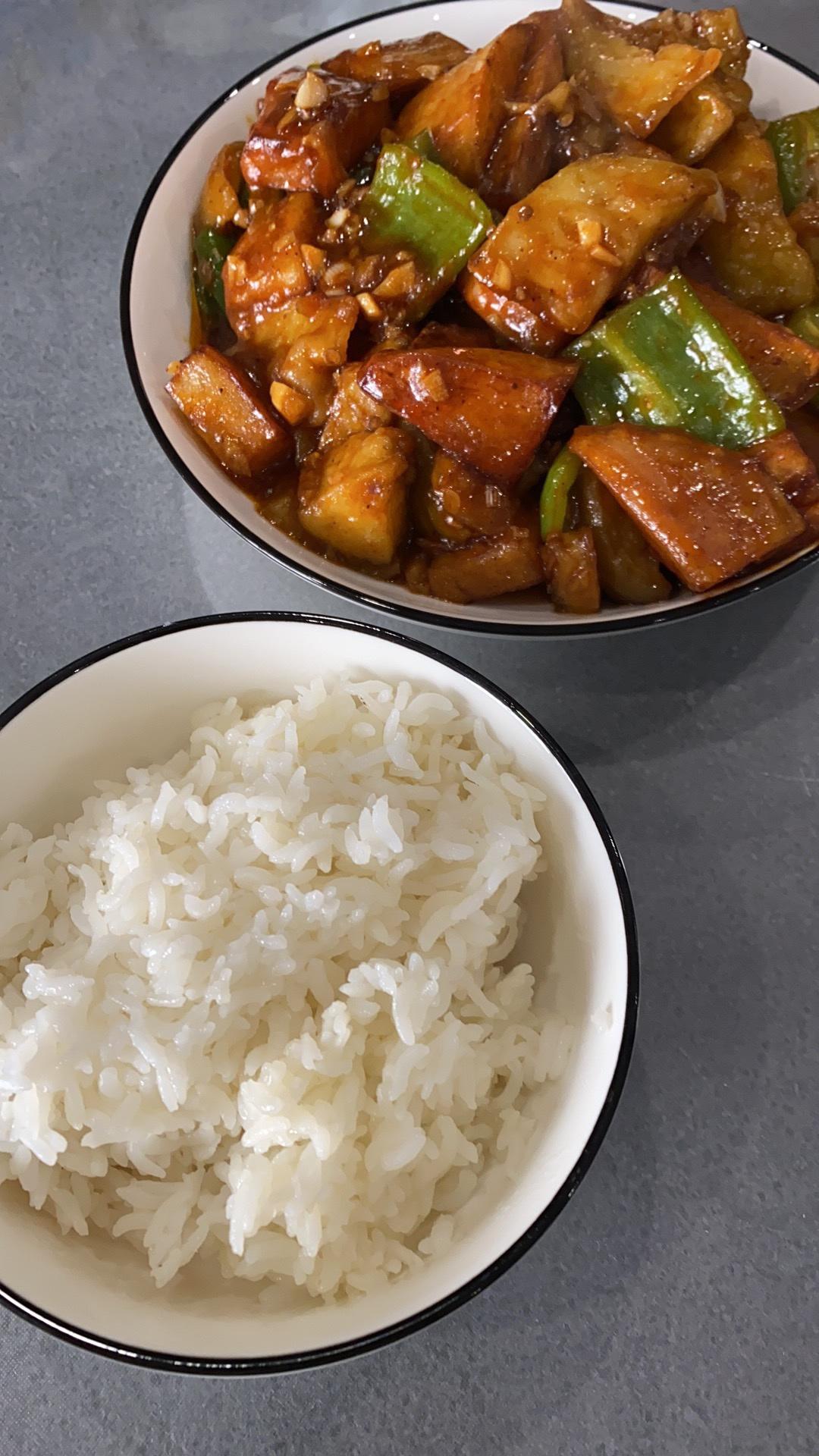 地三鮮（茄子，土豆，青椒）的做法 步驟7