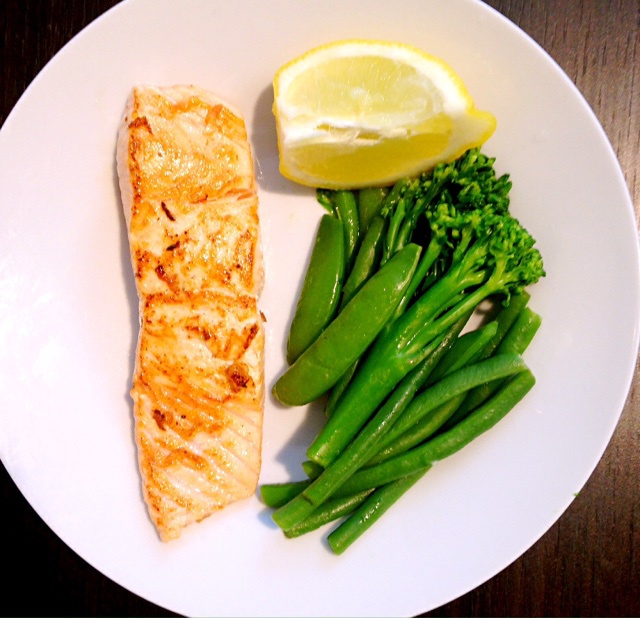 无油香煎三文鱼