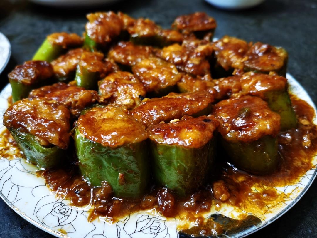 满口留香的青椒酿肉