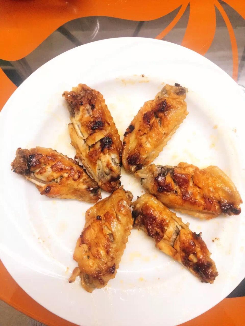 电饭锅奥尔良烤翅最简单的烤翅