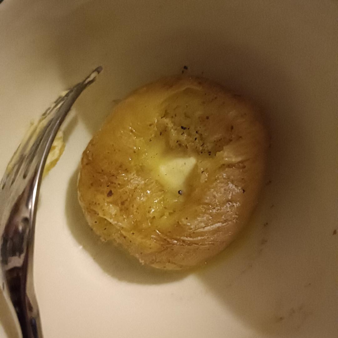 科达·布莱克的超快手烤土豆（微波炉/烤箱）