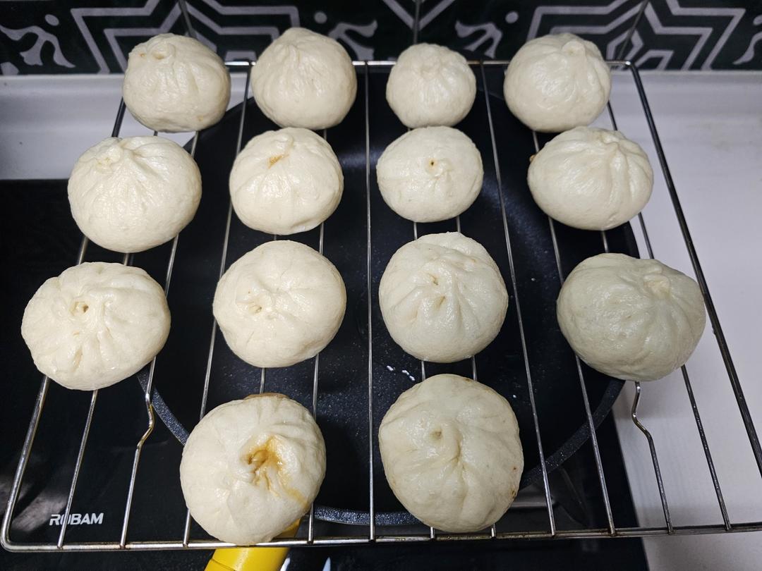 好吃得想哭的小美酱肉包