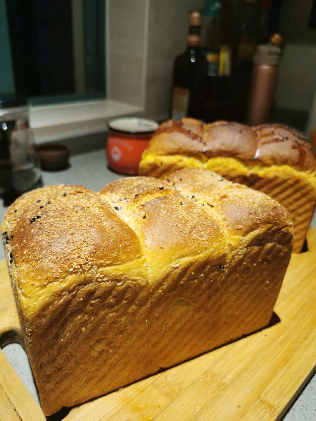 软绵香醇的南瓜吐司