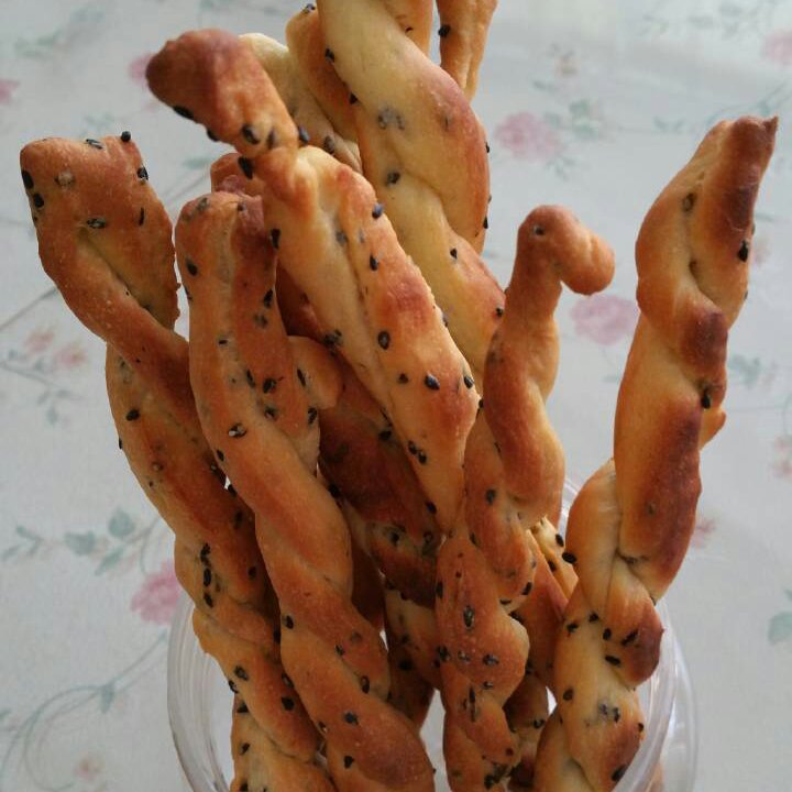 香甜芝麻面包棒~超级简单快手