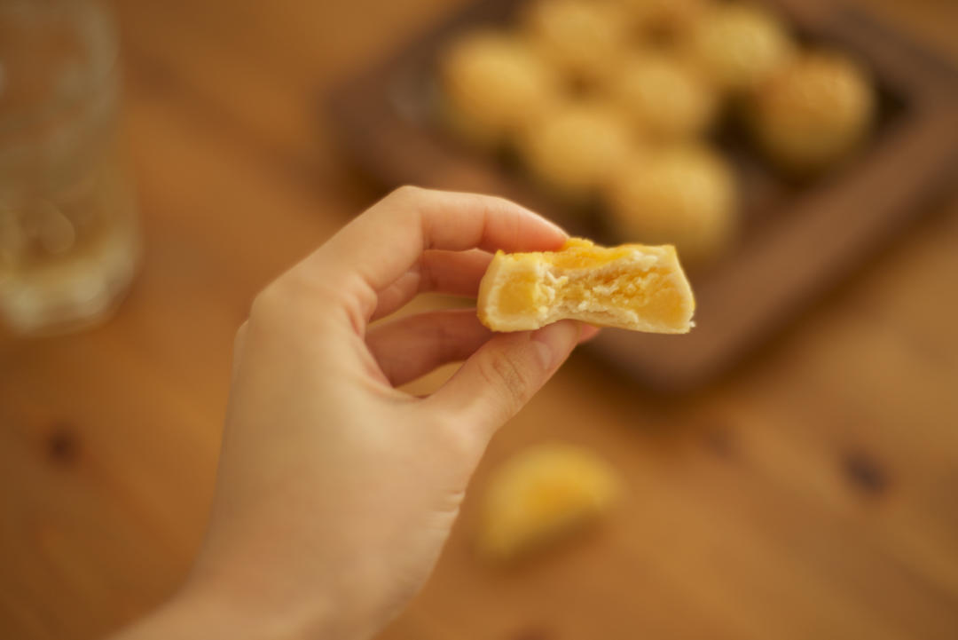 金沙奶黄月饼