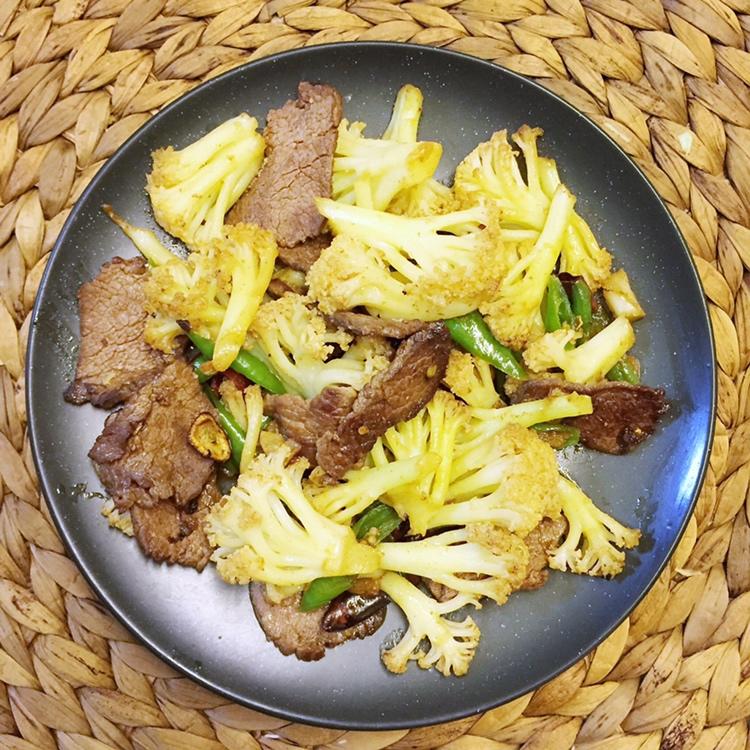 老丁的私房菜-干锅花菜