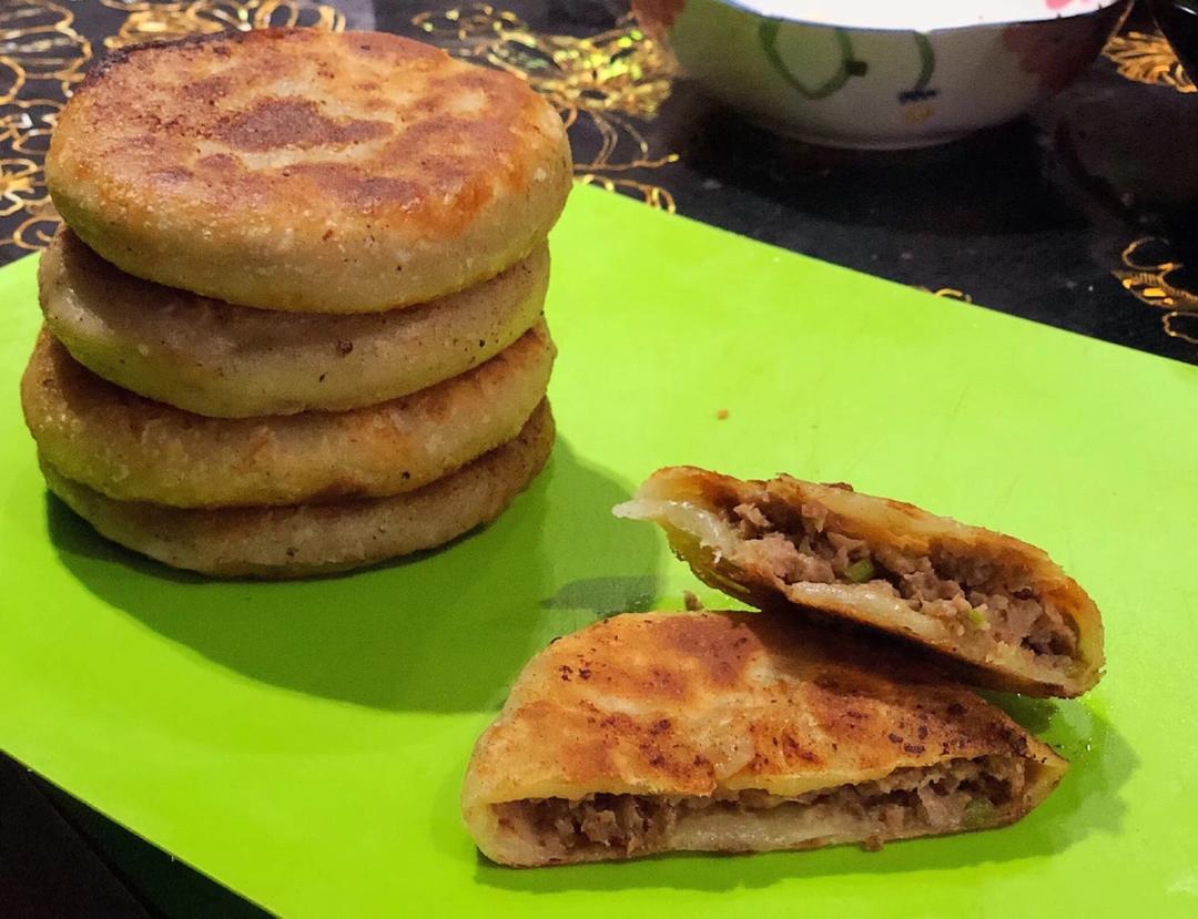 洋葱牛肉馅饼