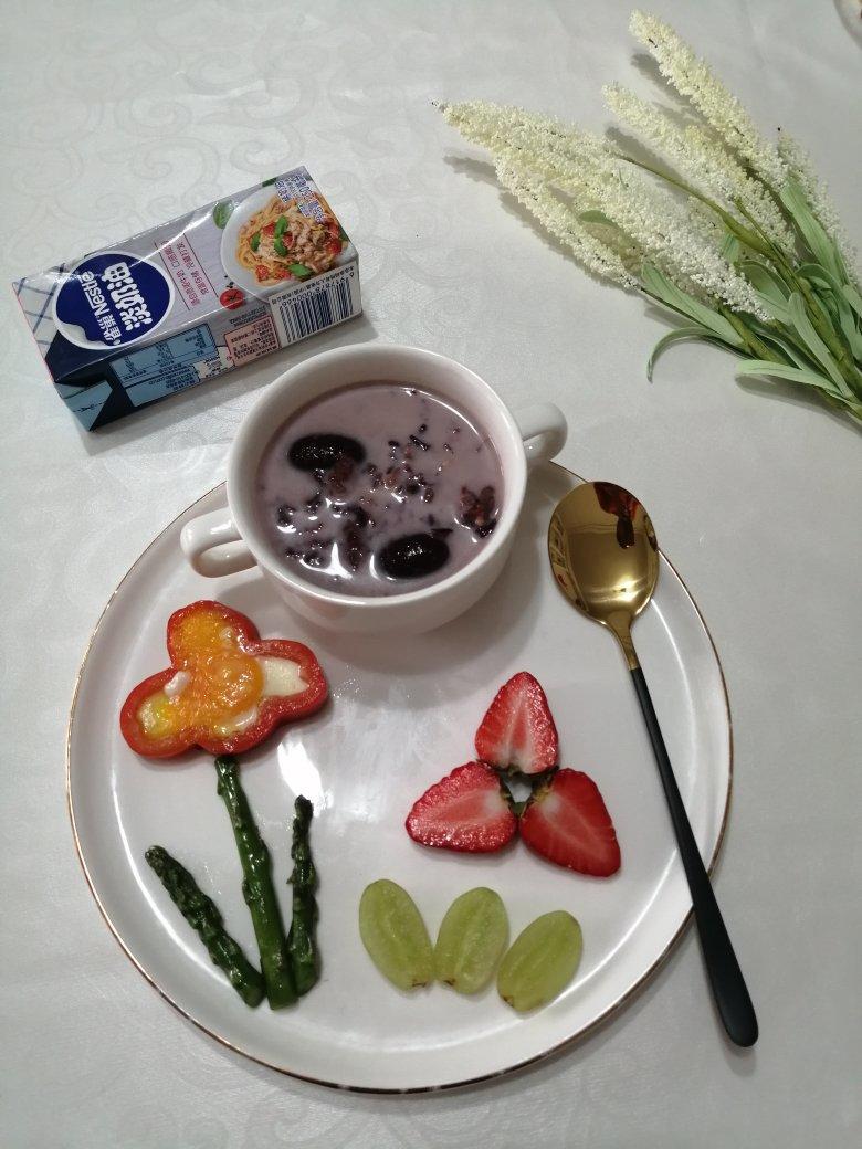 养生奶油红枣粥