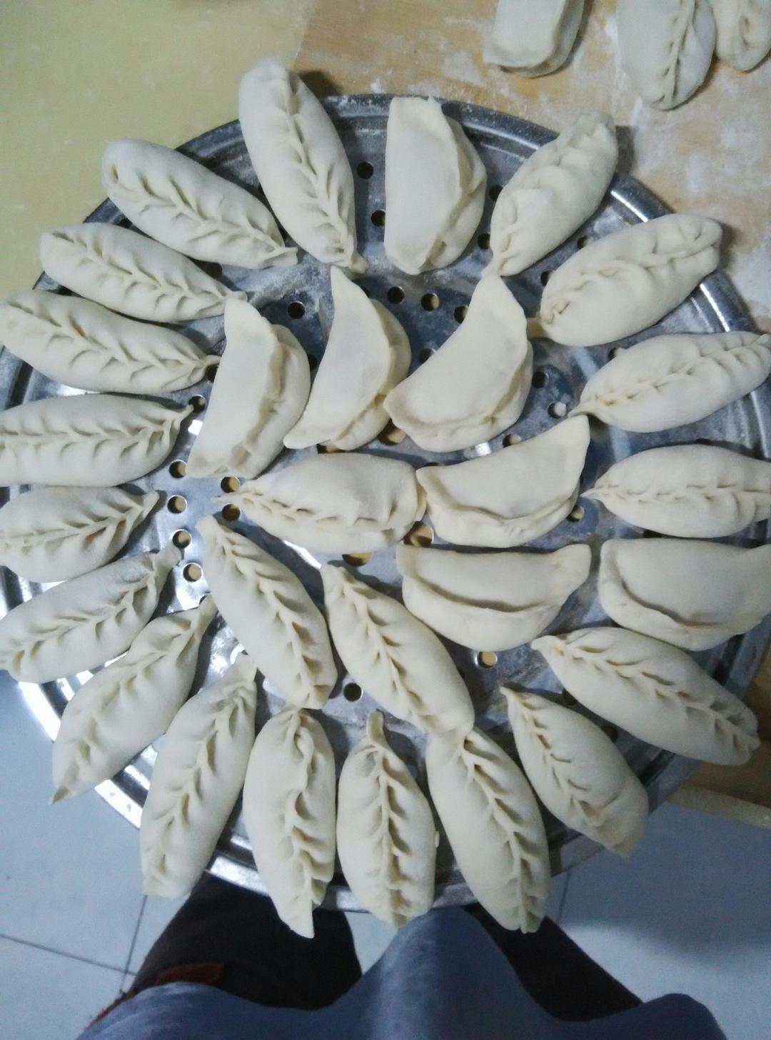 芹菜水饺的做法