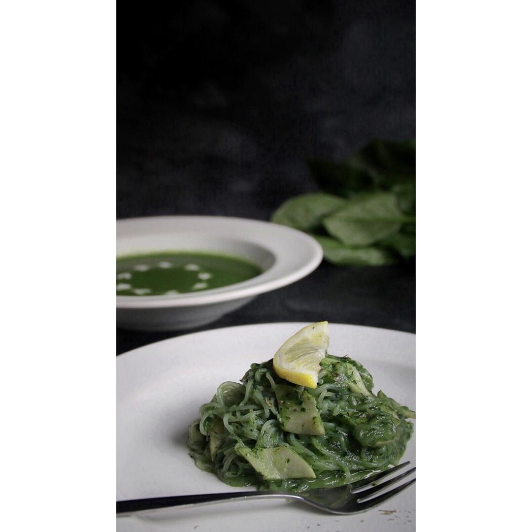 奶油菠菜青酱意大利面