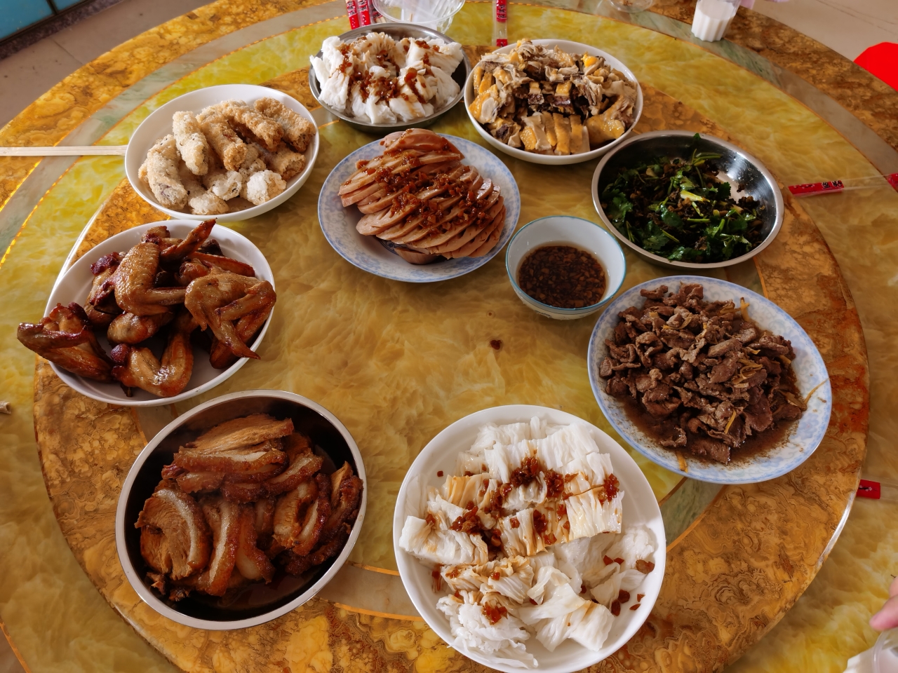 化州年例，宴客的做法 步骤1