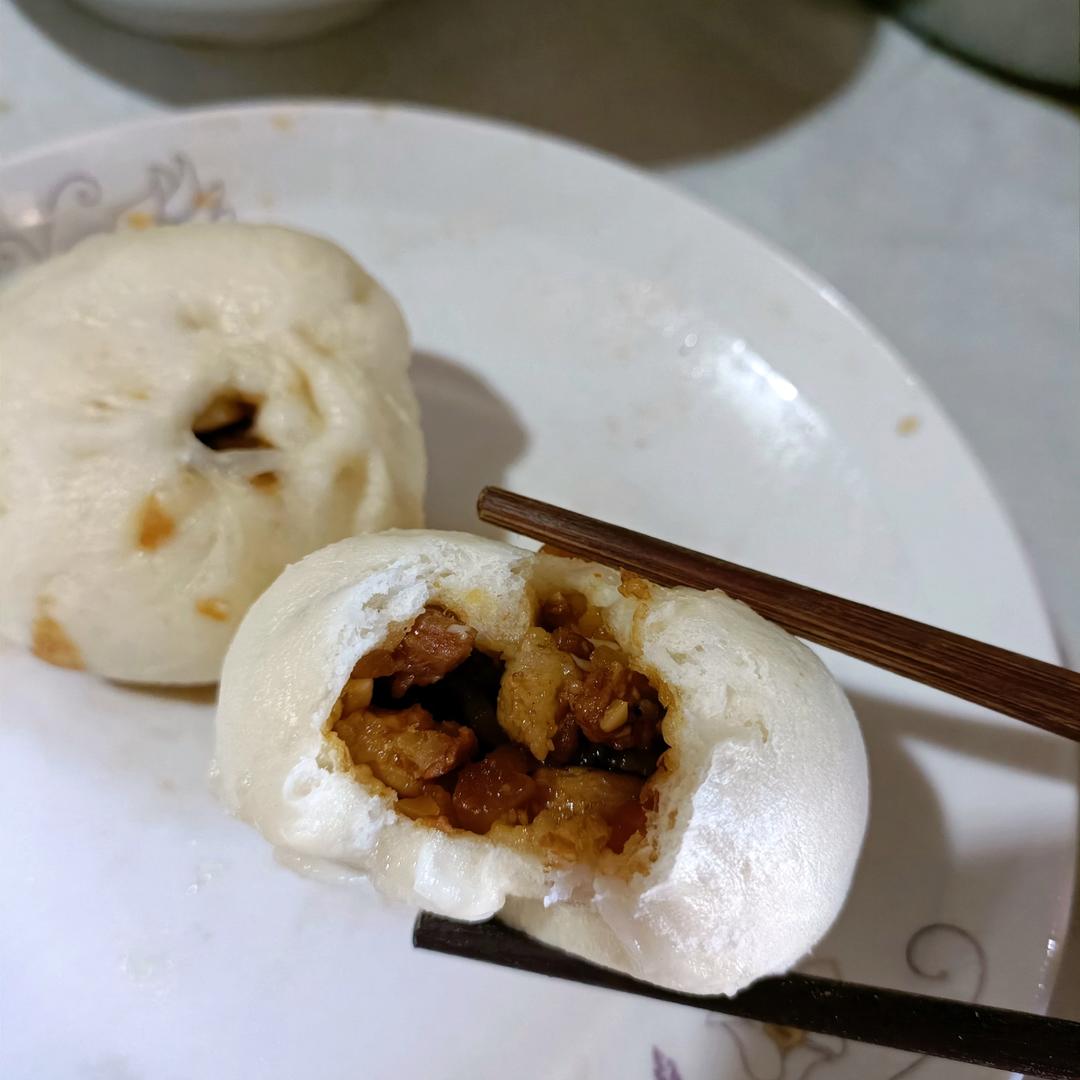 土豆包子