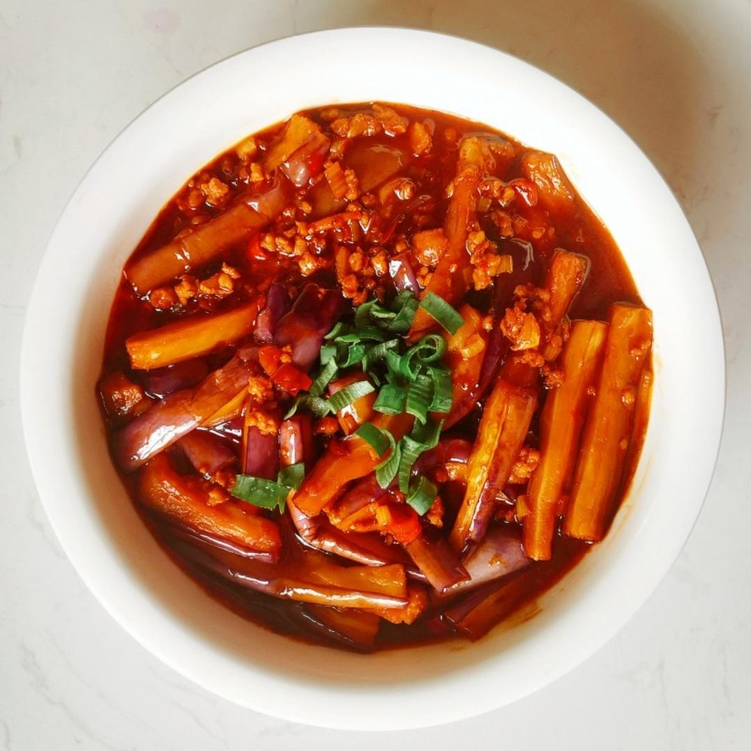 开胃下饭菜！巨简单的家常鱼香茄子煲