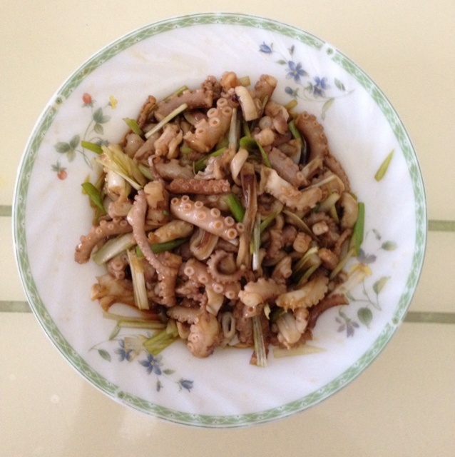 葱拌八带
