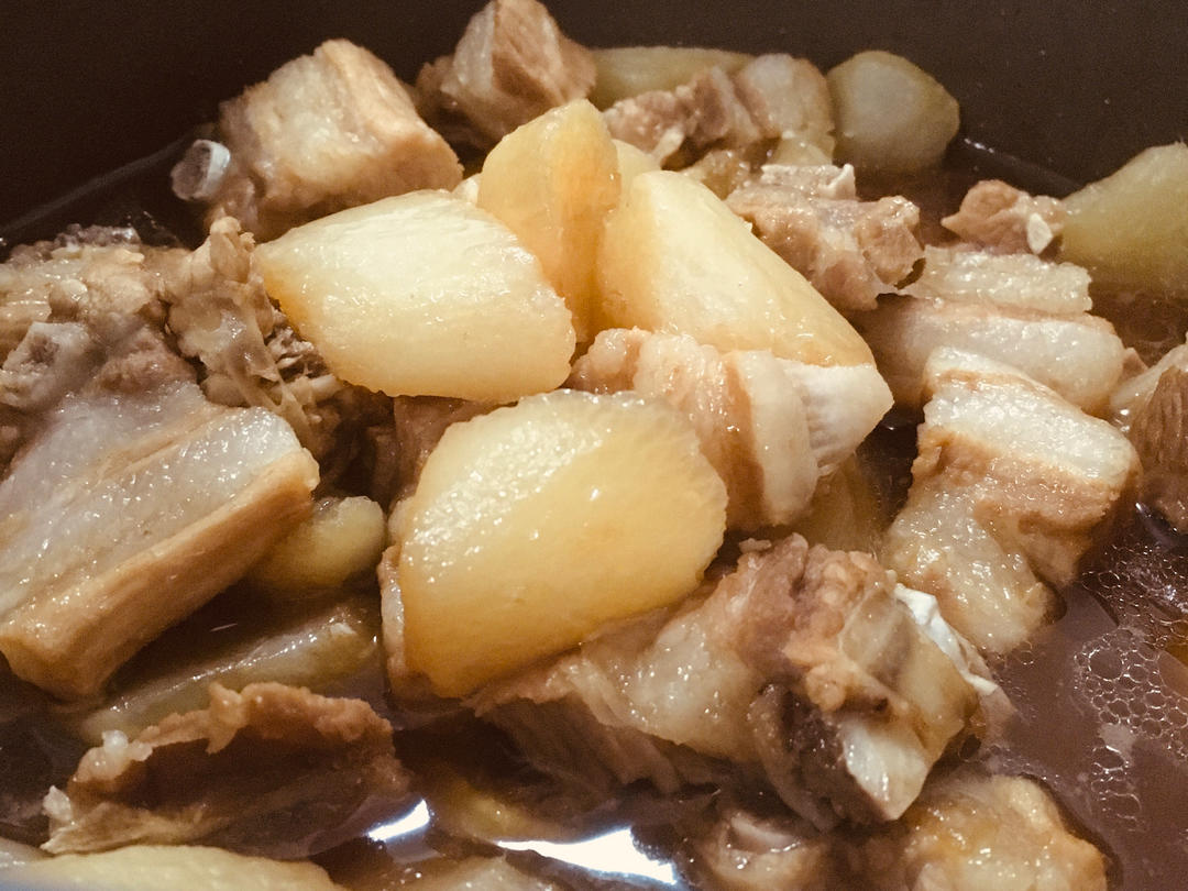 萝卜红烧排骨