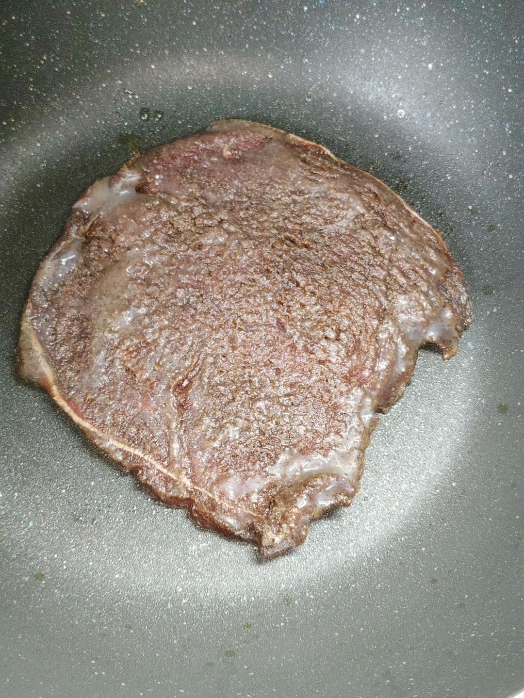 腌制牛排