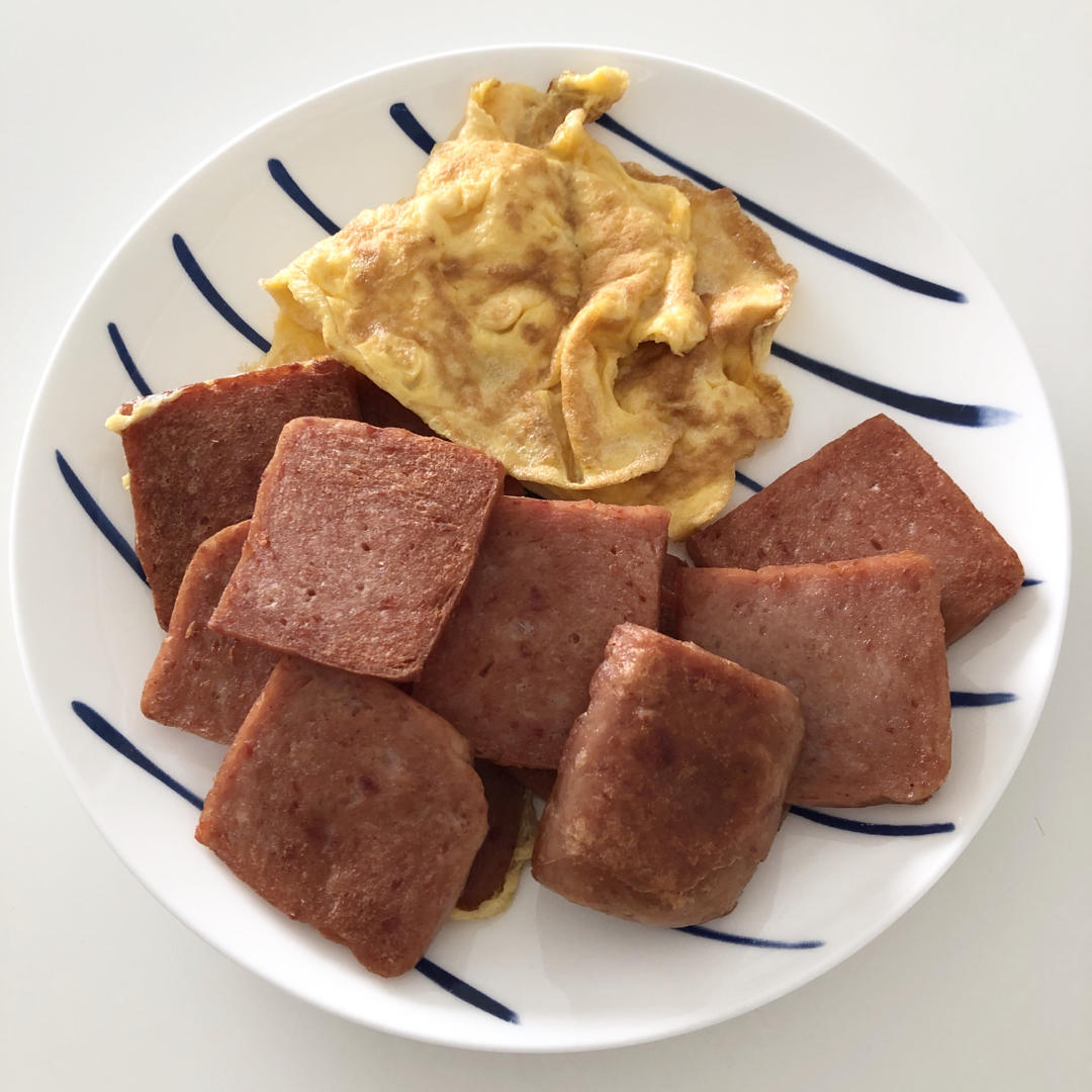 美味午餐肉，五分钟加个肉菜