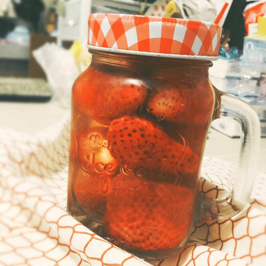 草莓水果酒