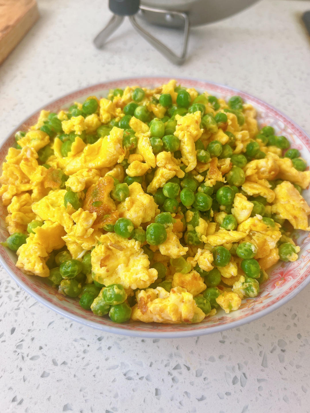 豌豆炒鸡蛋