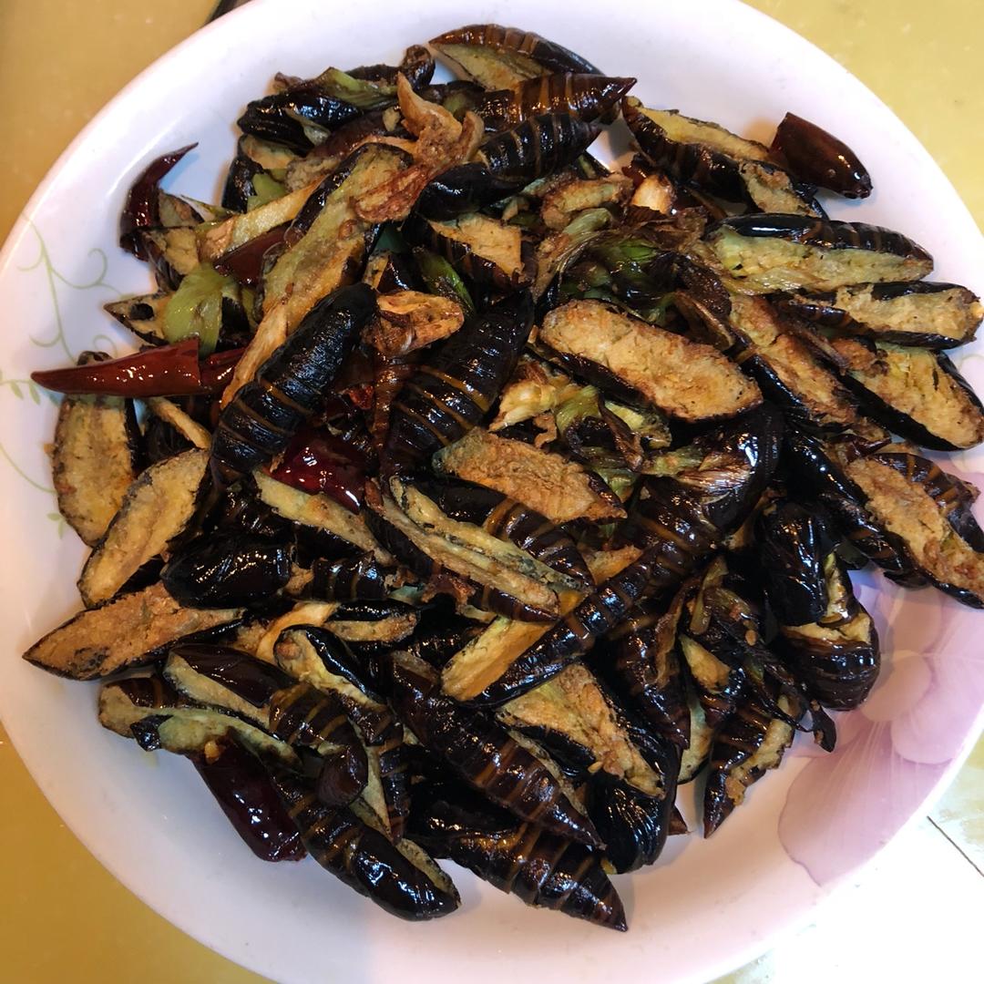 干煸蚕蛹