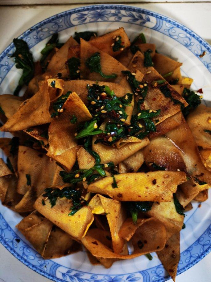 油爆豆腐皮