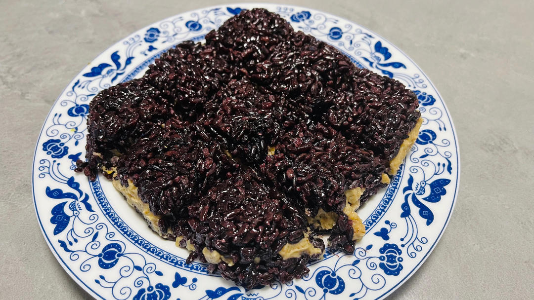 栗香黑米糕